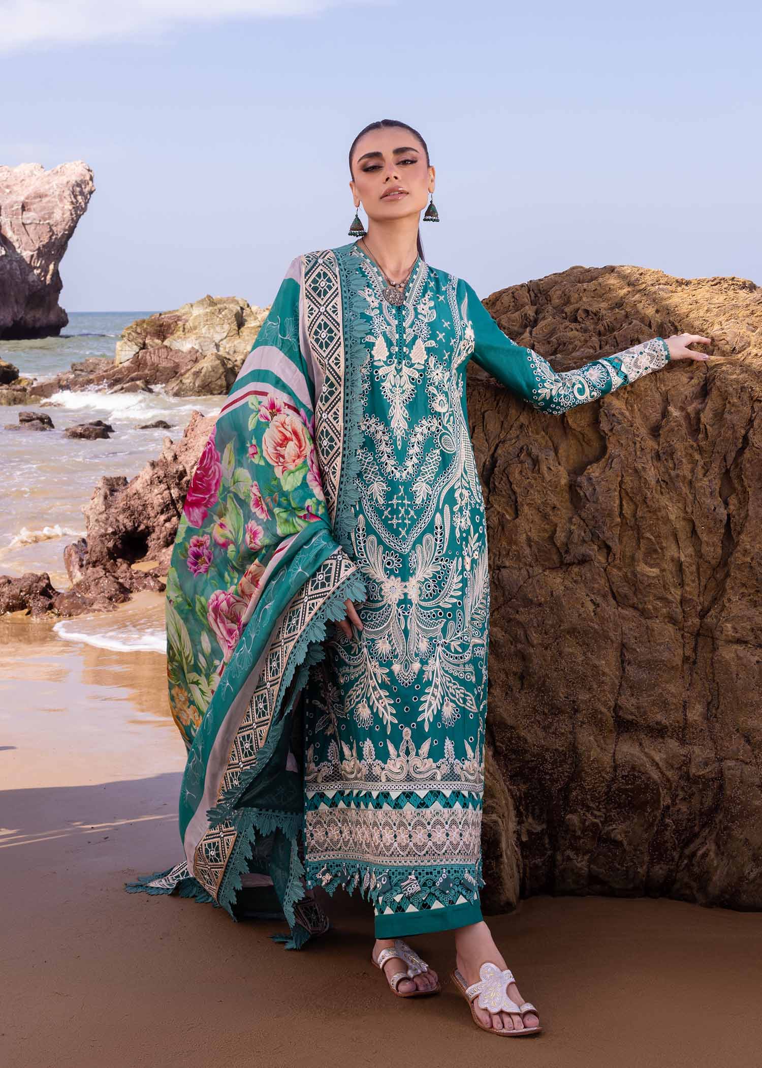 Akbar Aslam Luxury Lawn Florin 4 main image 1