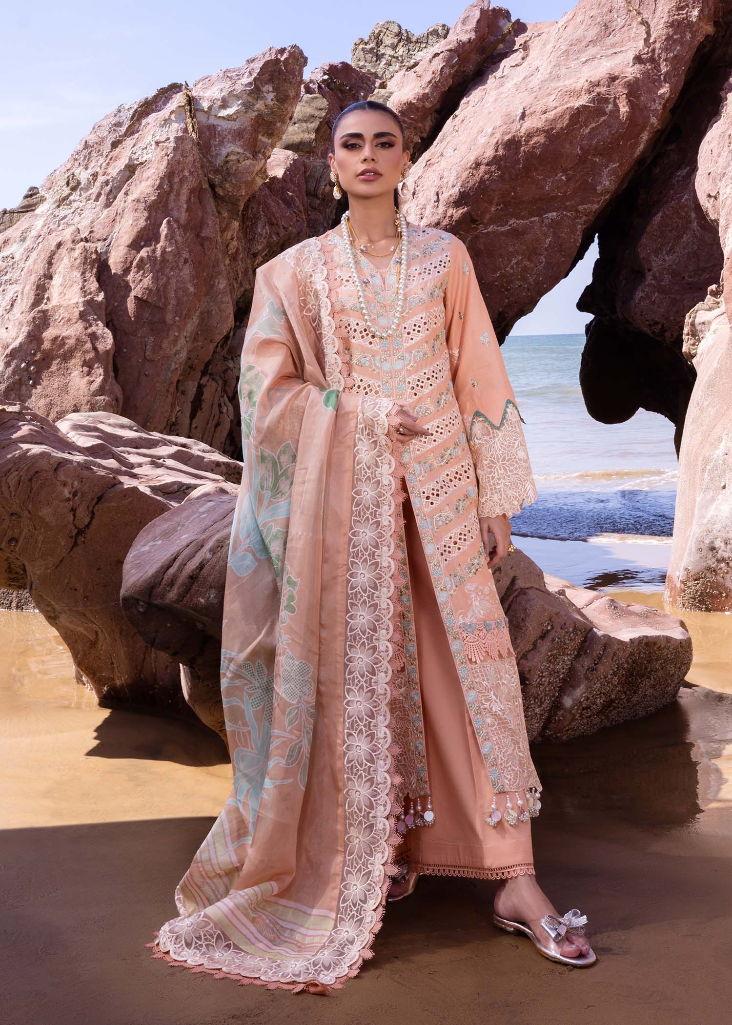 Akbar Aslam Luxury Lawn Florin 2 main image 1