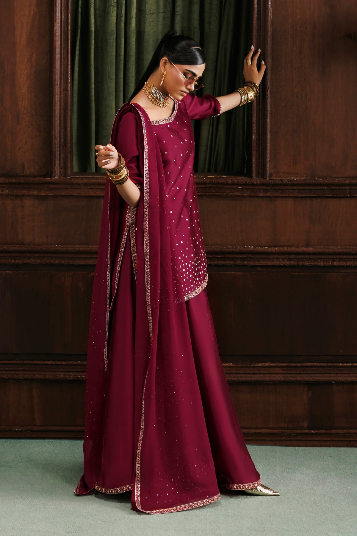 Sahar - 679