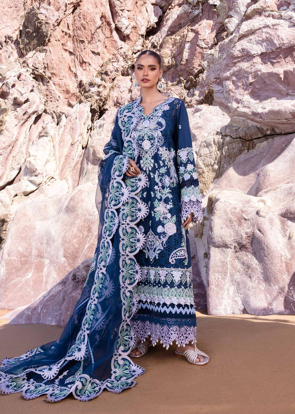 Akbar Aslam Luxury Lawn Florin 5