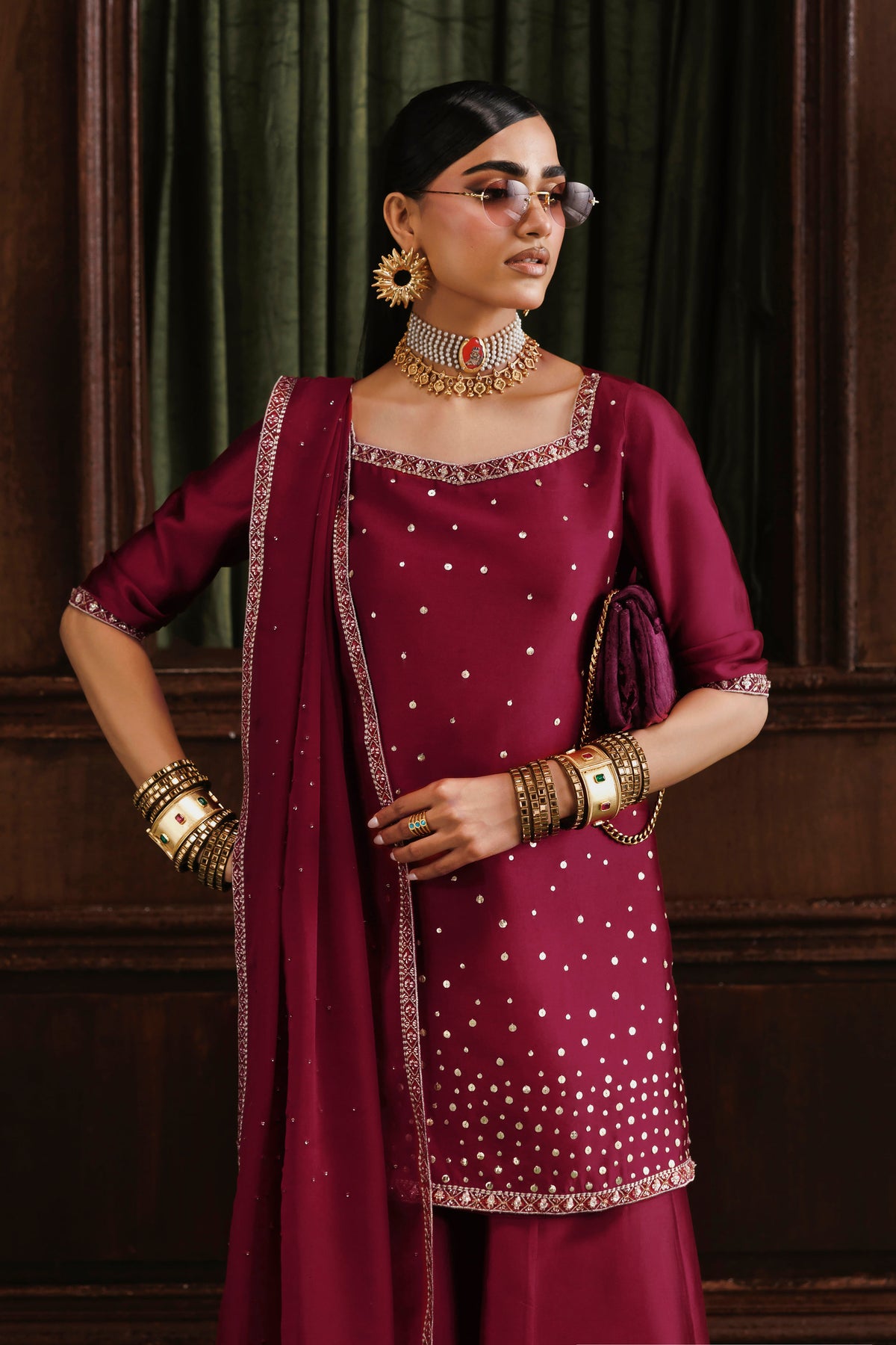 Sahar - 679