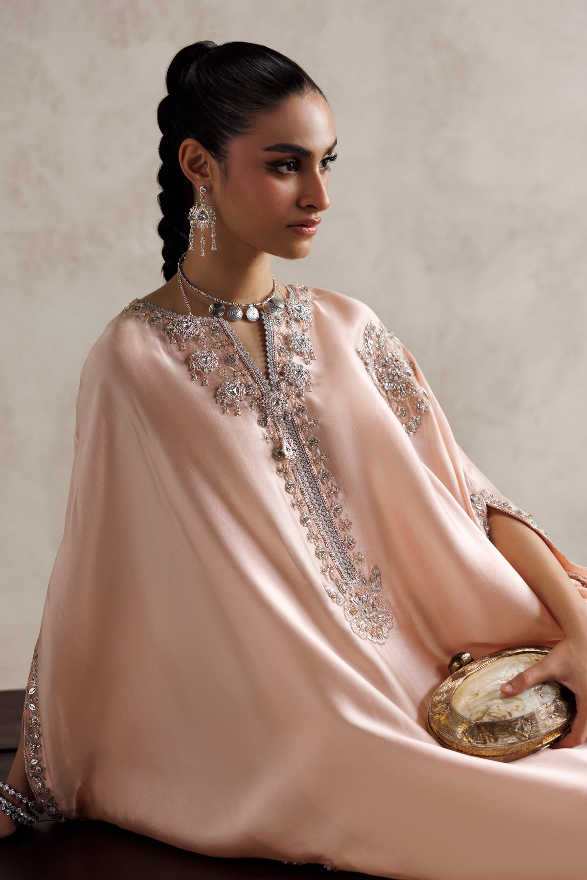Mishal - 685