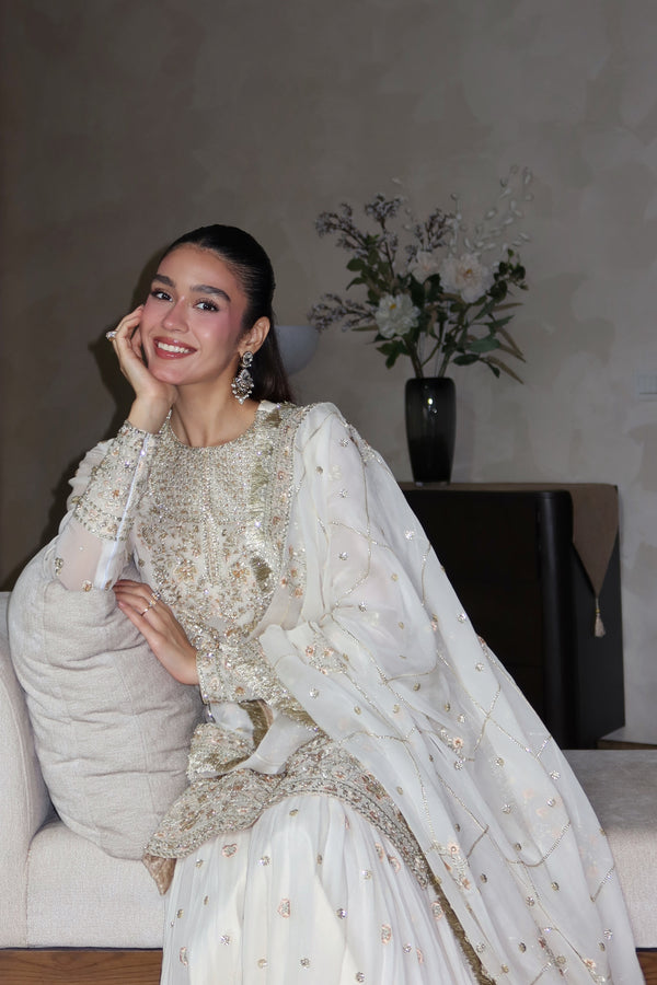 Zarifa Style Diaries — 5051-02