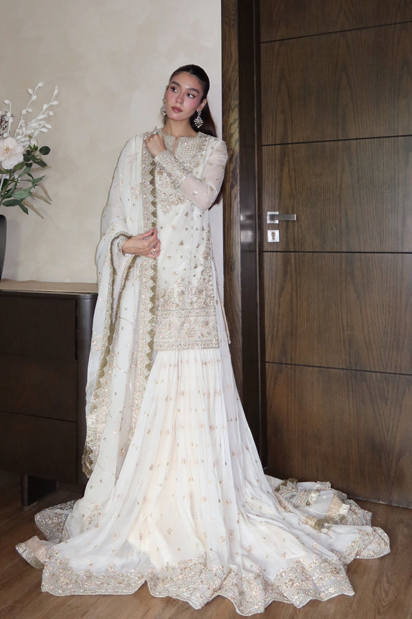 Zarifa Style Diaries — 5051-03
