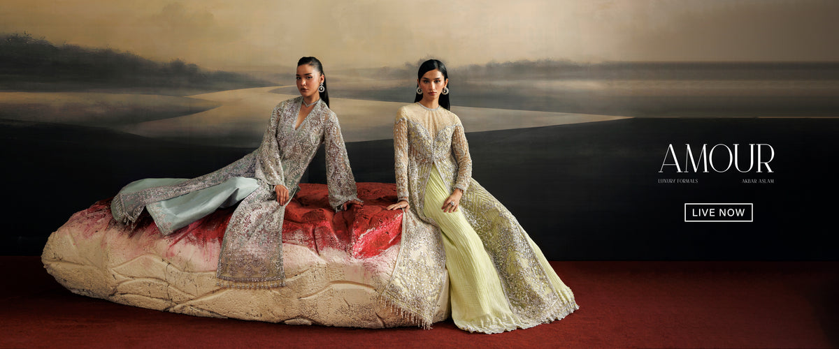 Amour collection desktop banner