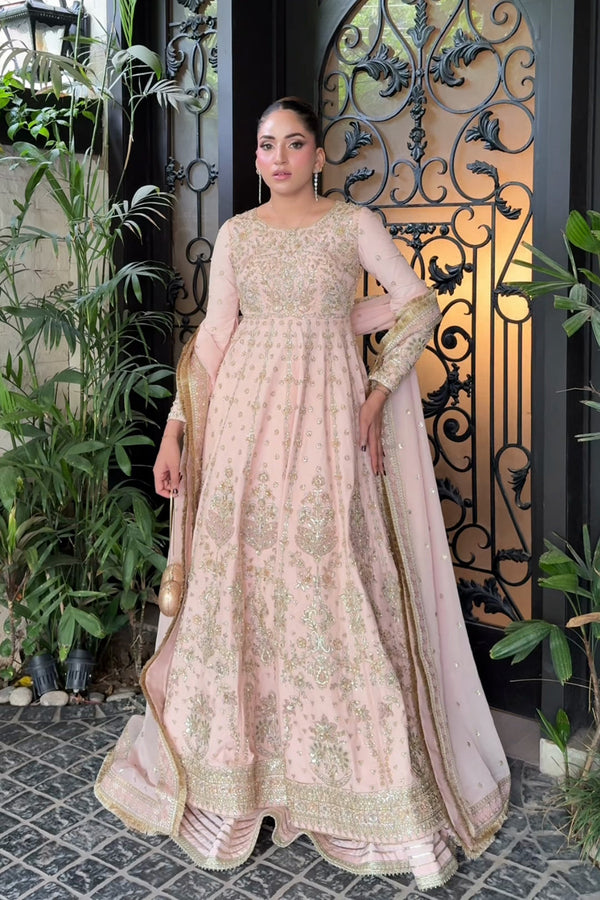 Zareen 5052 — Style Diaries