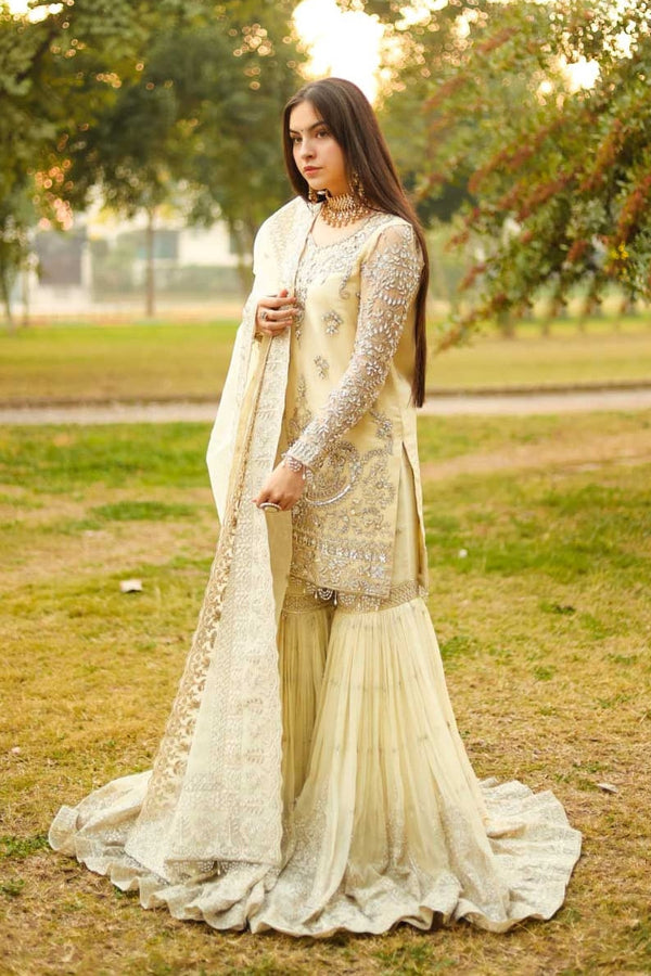 Nahla Style Diaries outfit photo